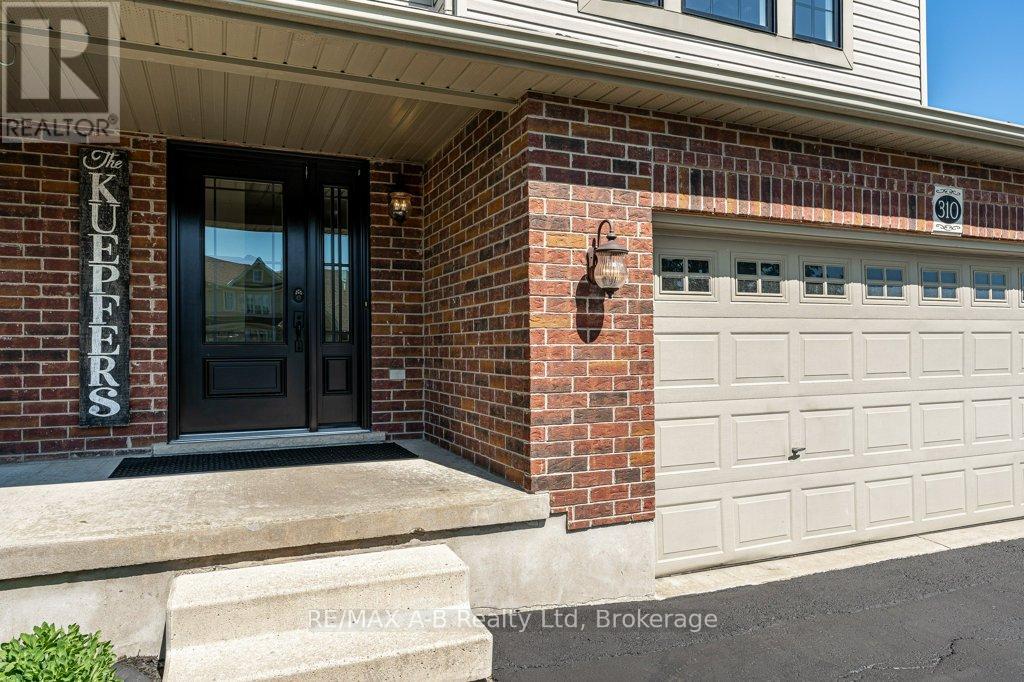 310 WETTLAUFER STREET - 3