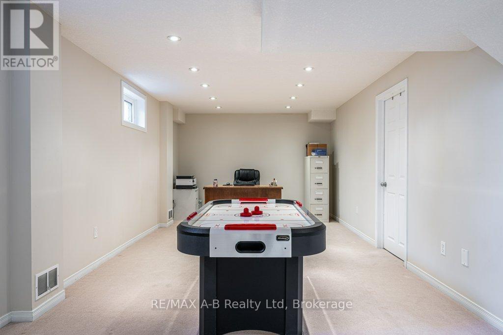 310 WETTLAUFER STREET - 35