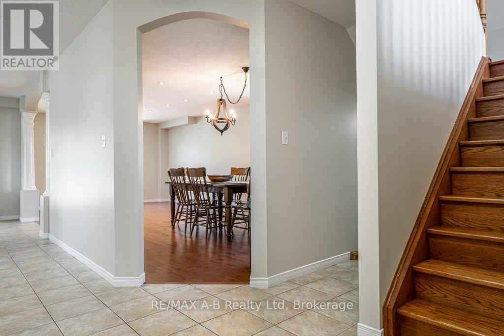 310 WETTLAUFER STREET - 6