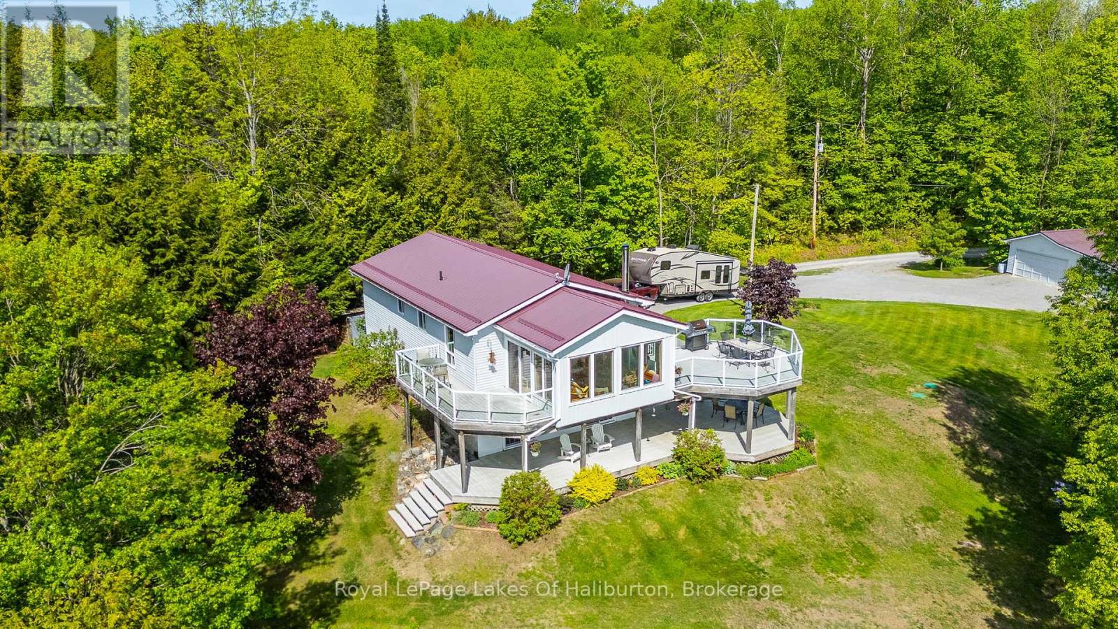1123 BALMORAL LANE - 1