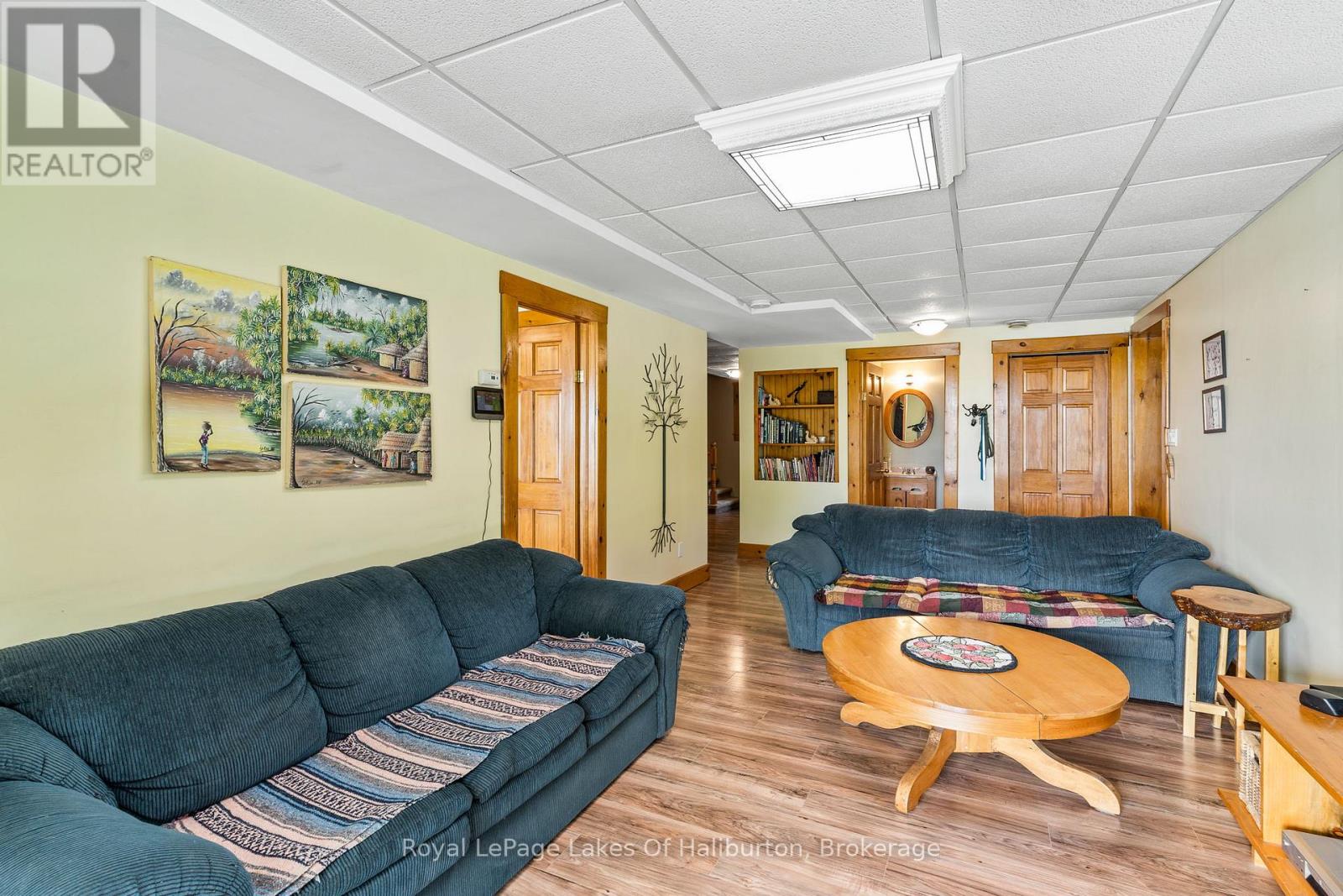 1123 BALMORAL LANE - 32