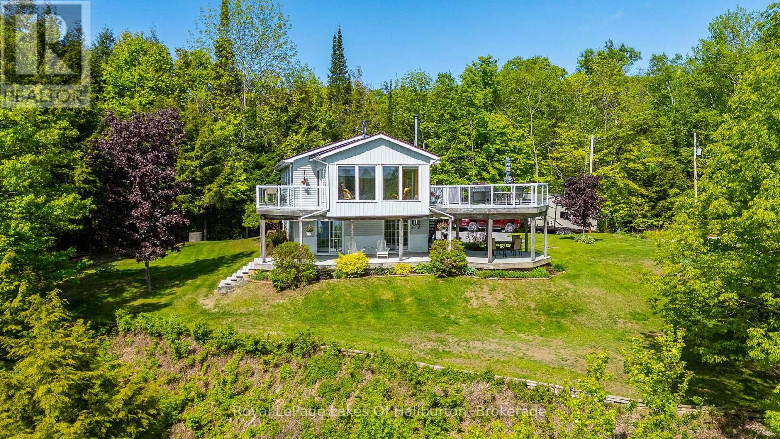 1123 BALMORAL LANE - 8