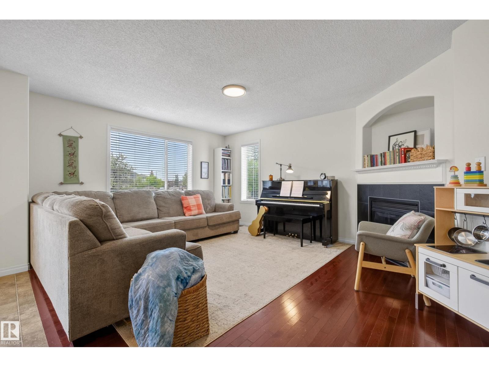 3972 MCMULLEN GREEN GR SW - 18