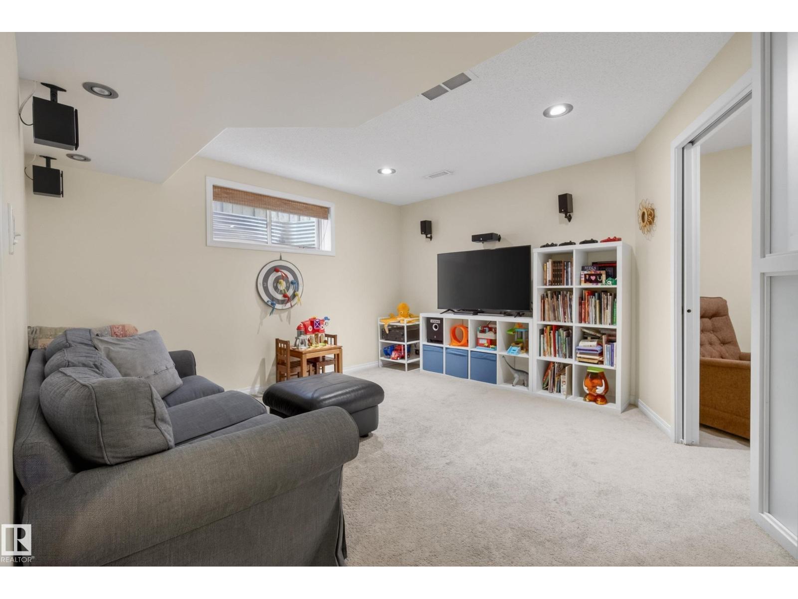 3972 MCMULLEN GREEN GR SW - 33