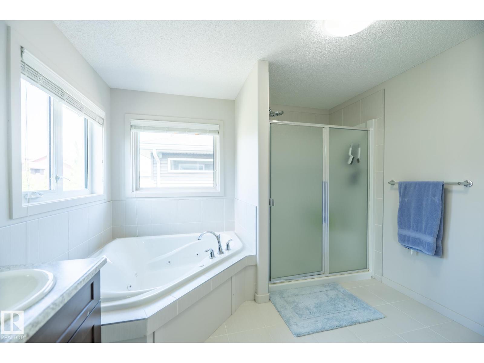 8508 219 ST NW - 29