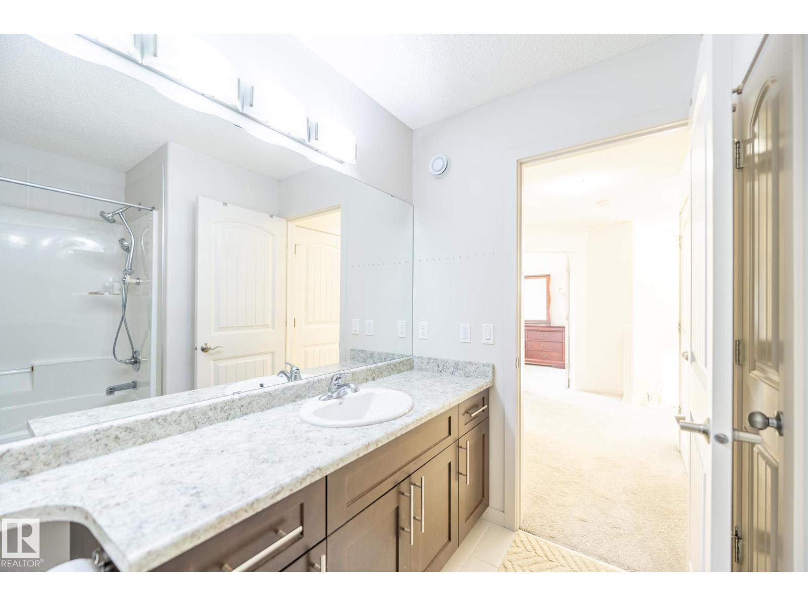 8508 219 ST NW - 32