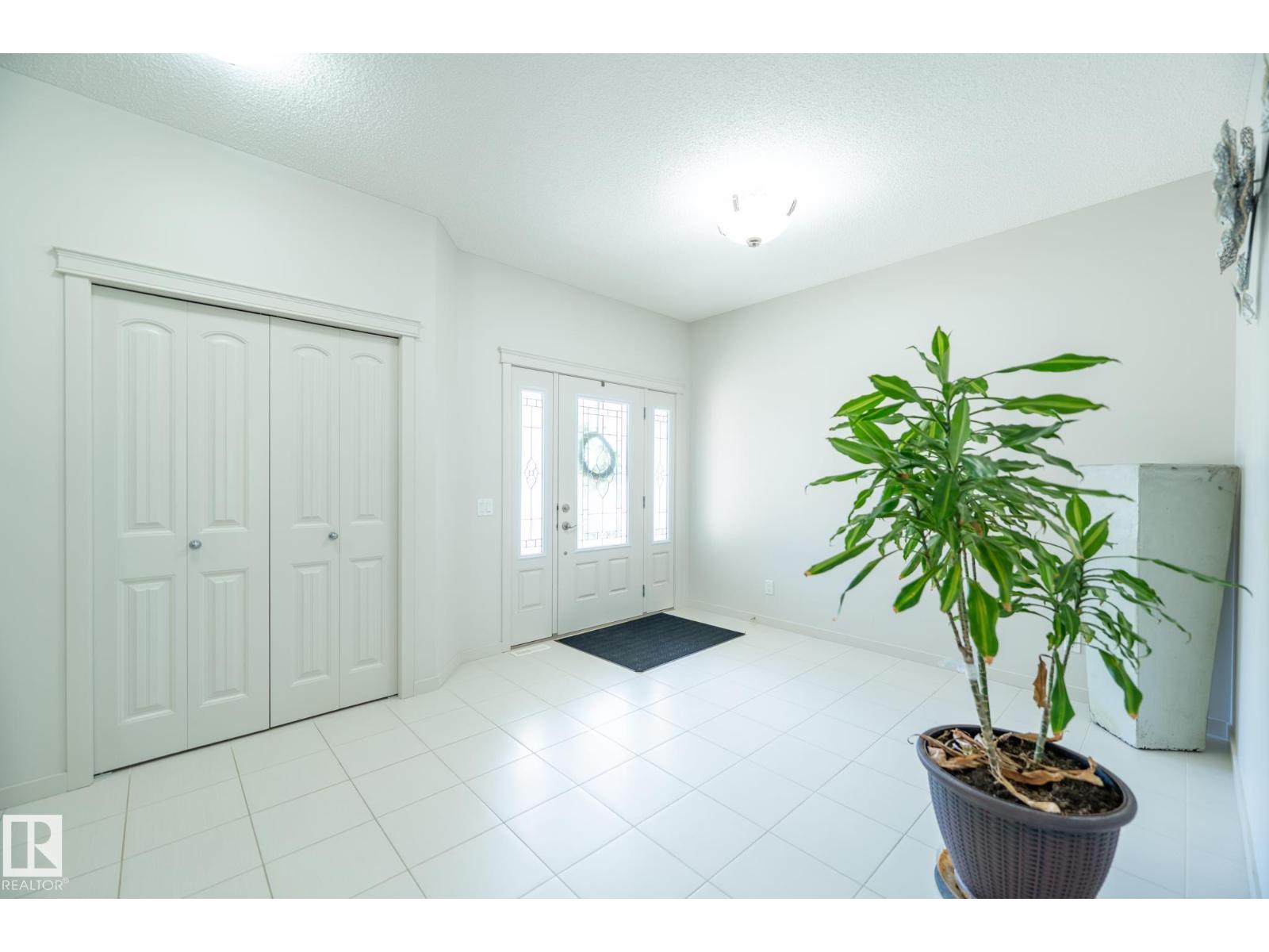 8508 219 ST NW - 4