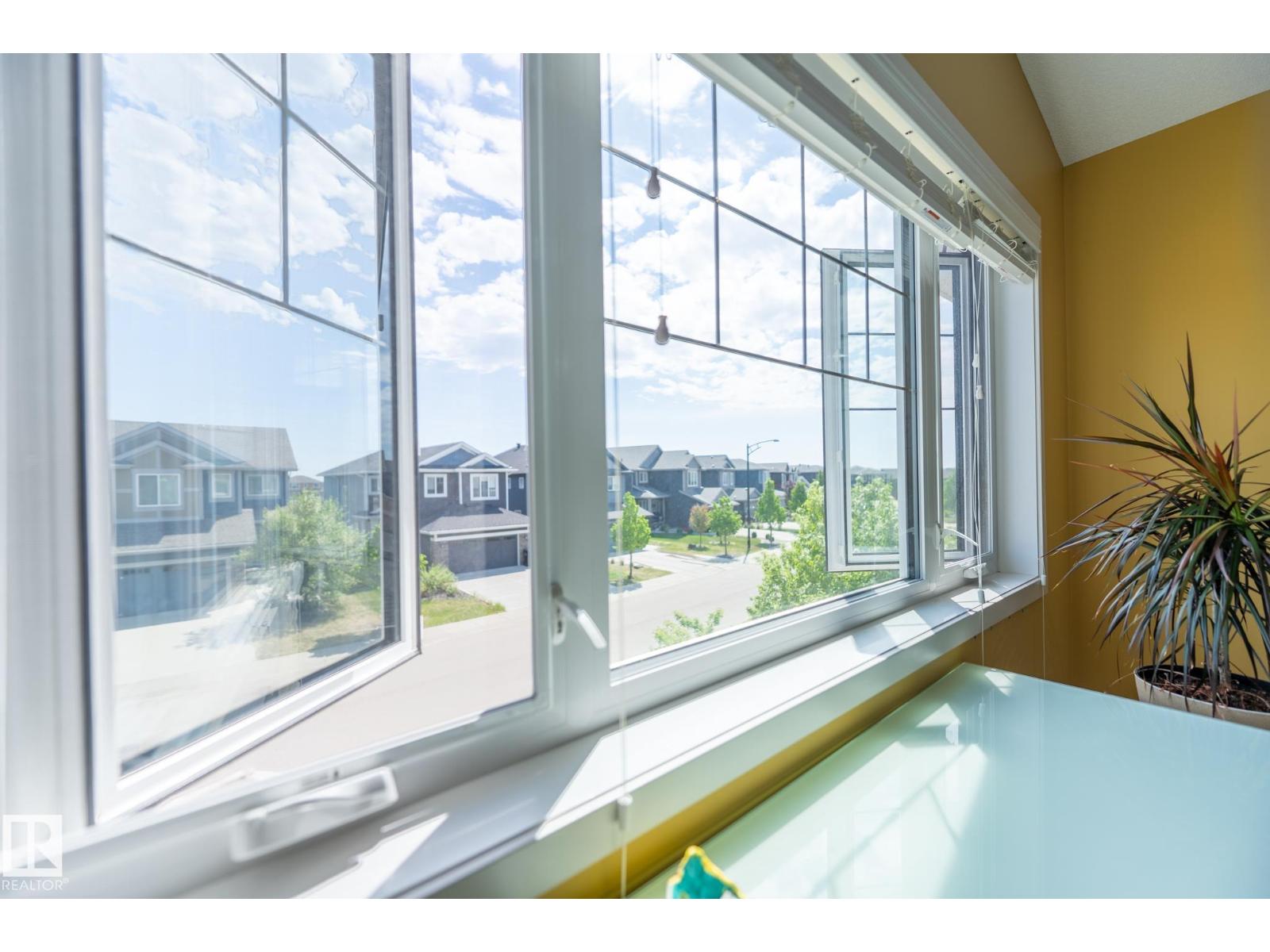 8508 219 ST NW - 48