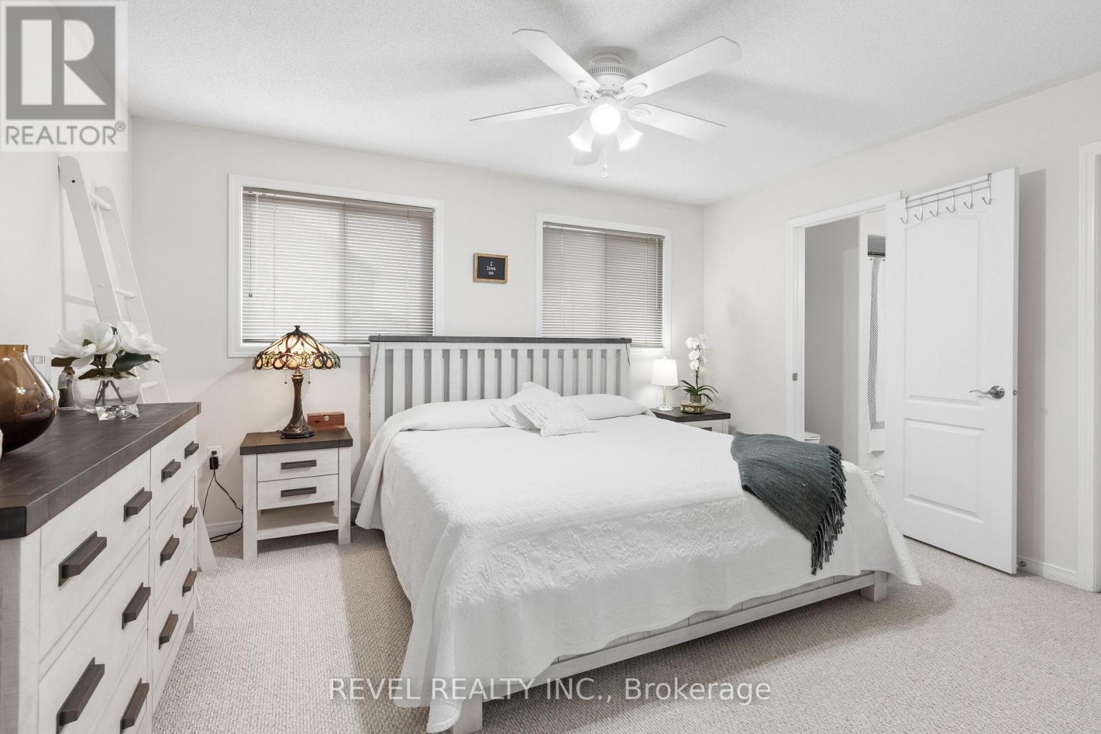 47 LISBETH CRESCENT - 16