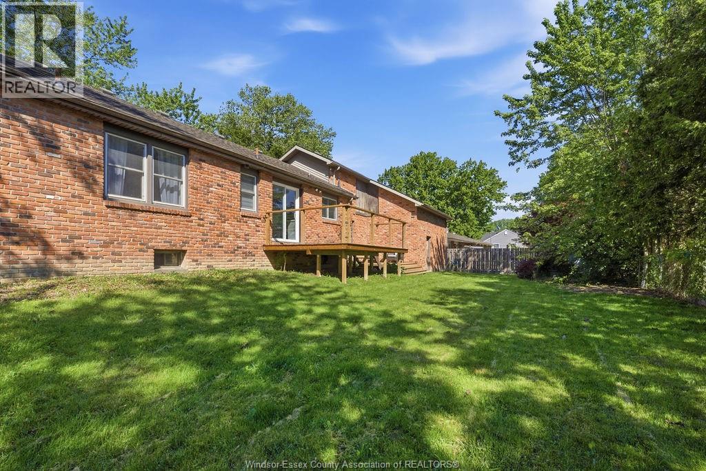 4330 CASGRAIN DRIVE - 38