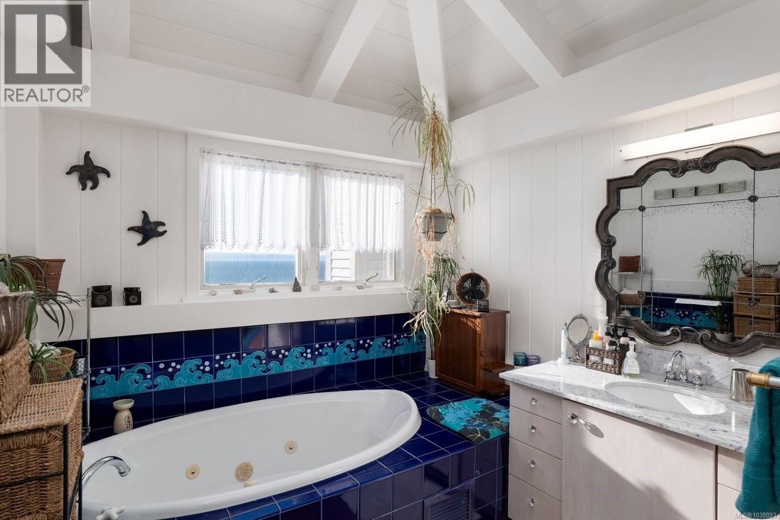 9193 West Coast Rd, Sooke