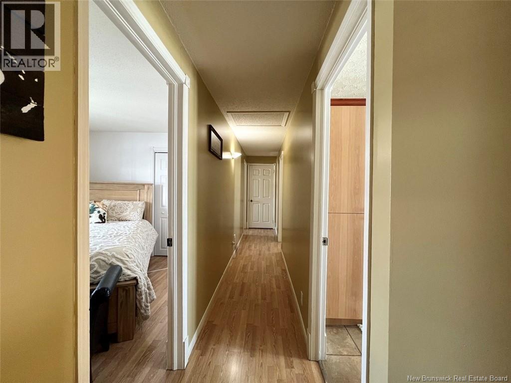 16 Des Érables Avenue - 16