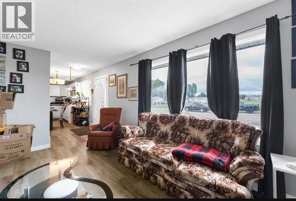 1265 2 Avenue NE - 14