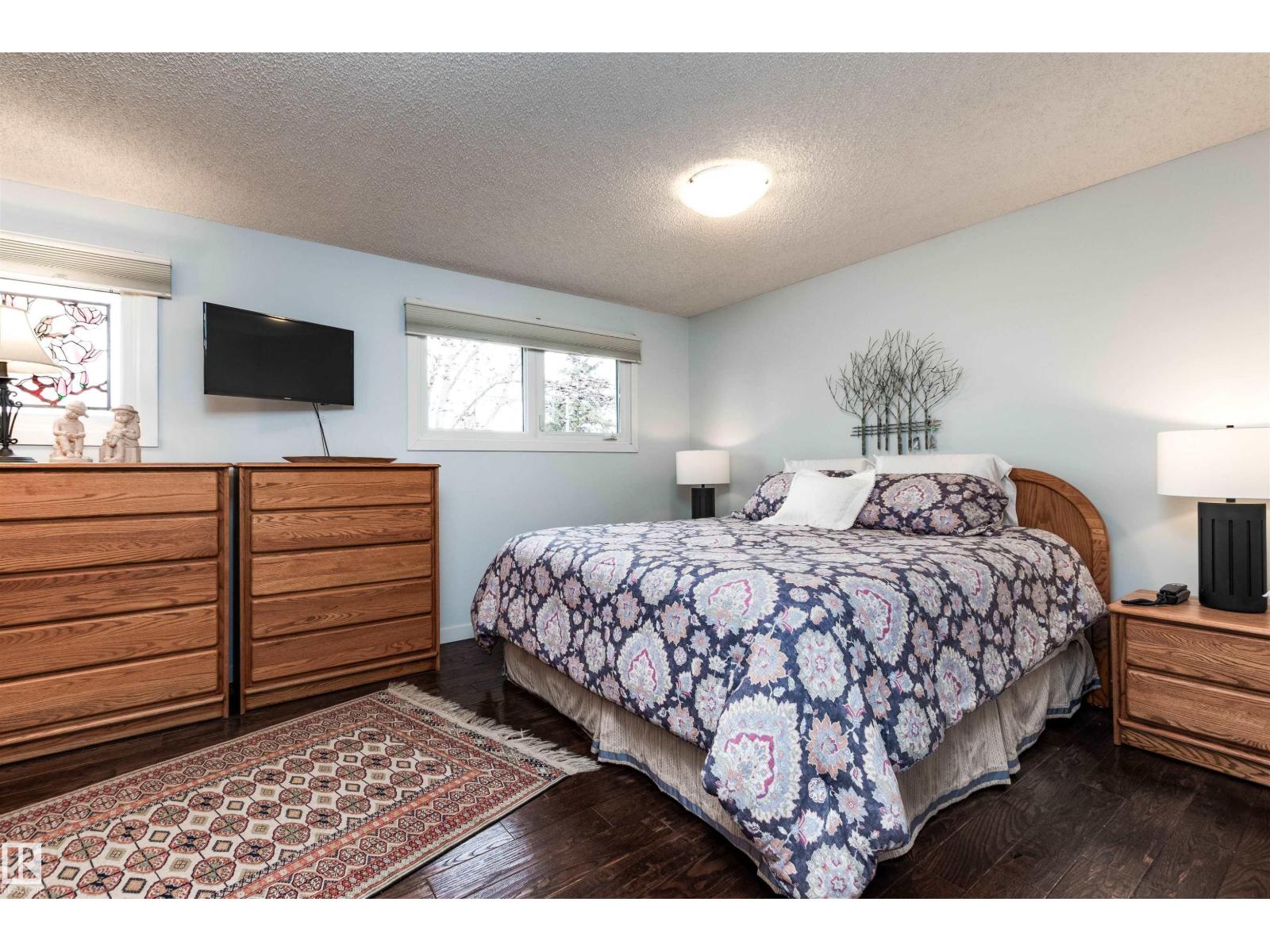 108 MARION DR - 18