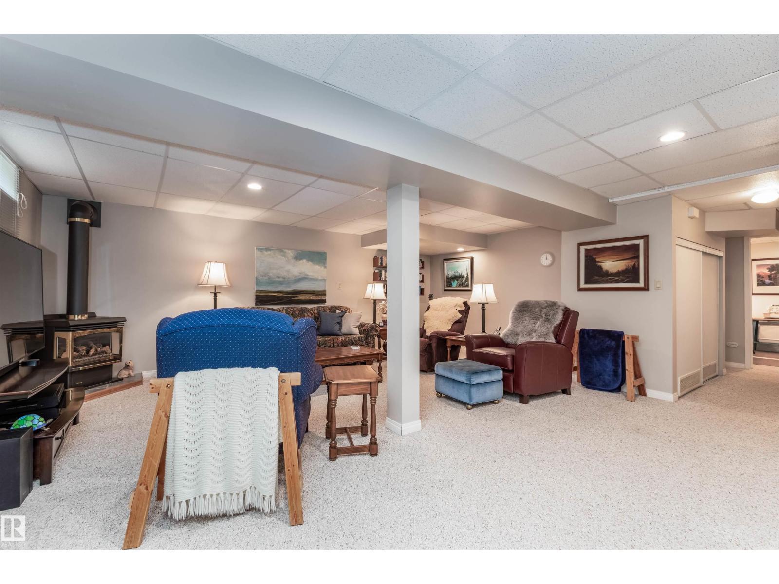 108 MARION DR - 21