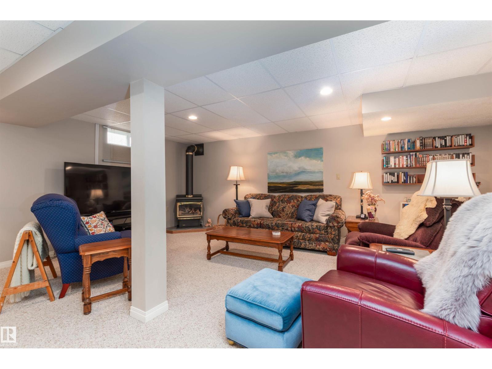 108 MARION DR - 22
