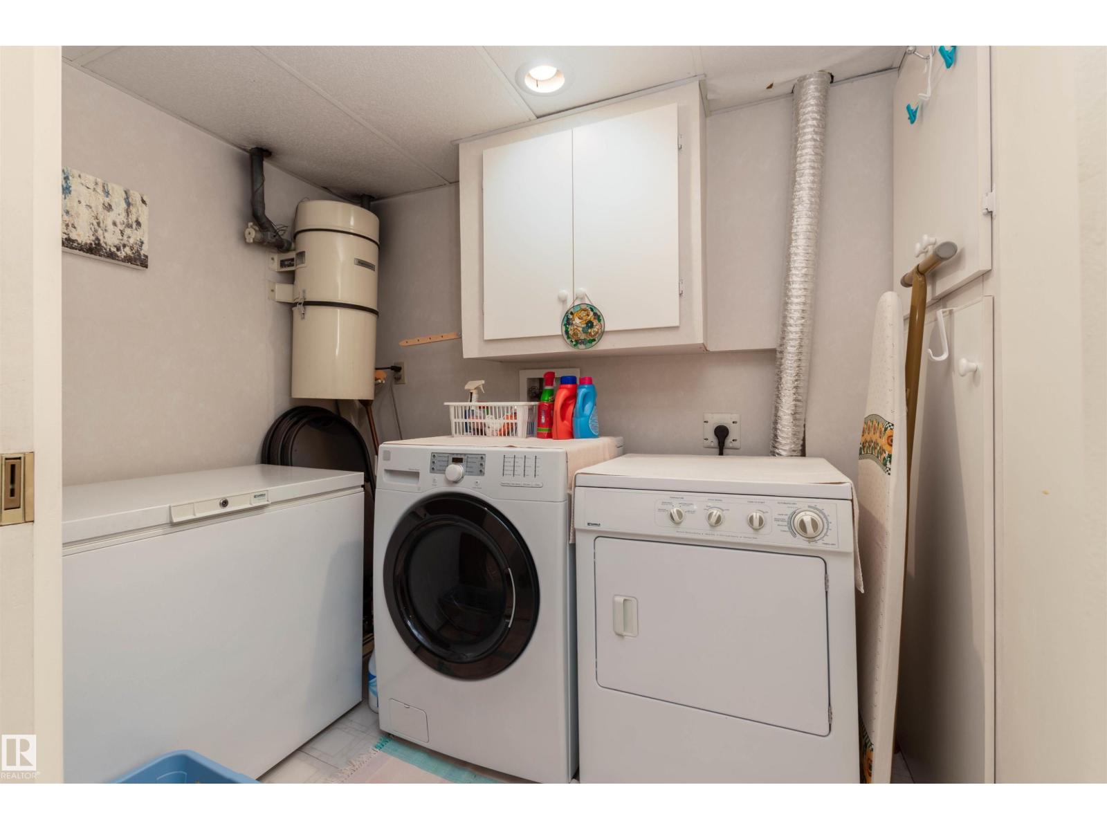 108 MARION DR - 28