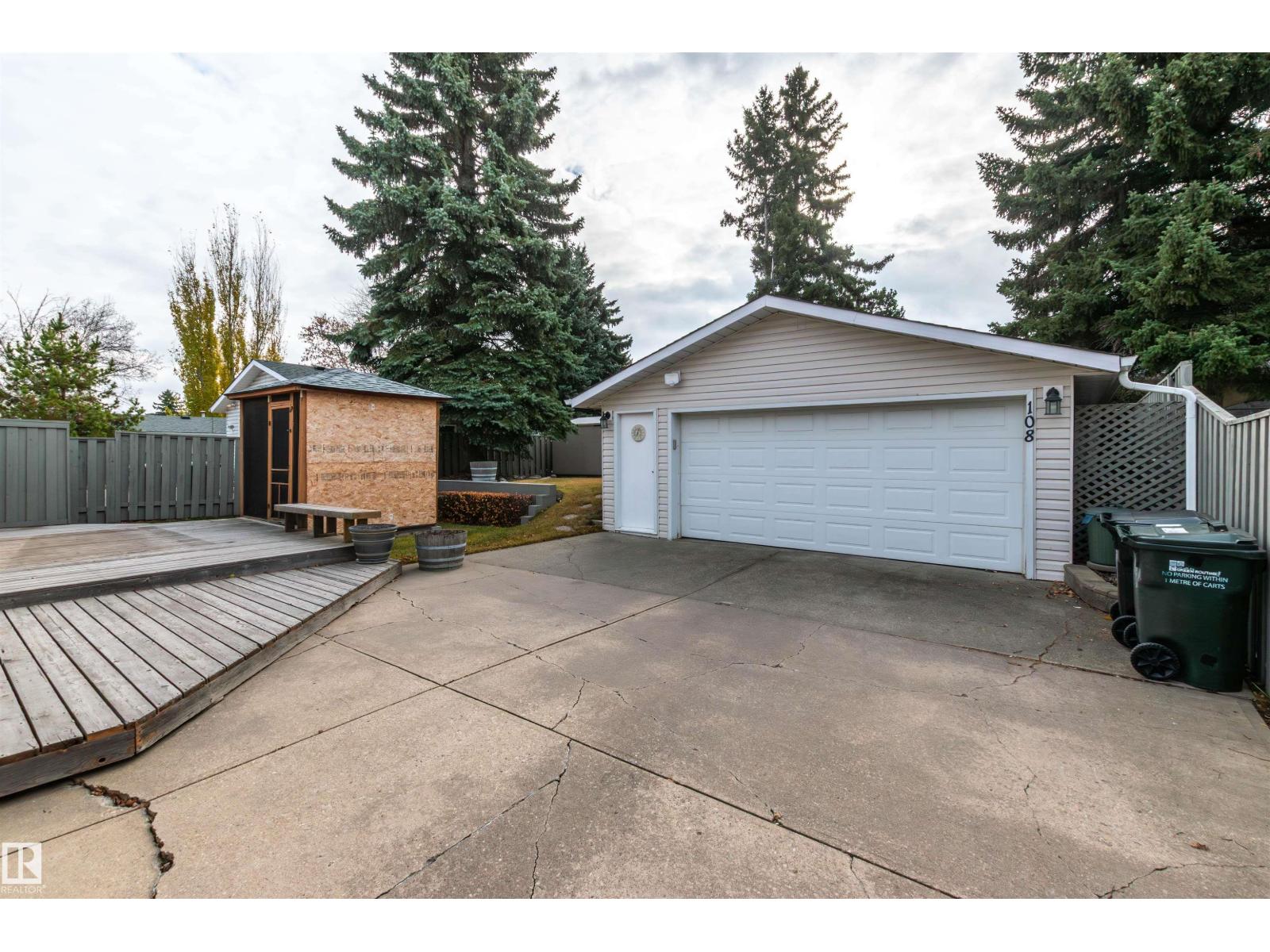 108 MARION DR - 33