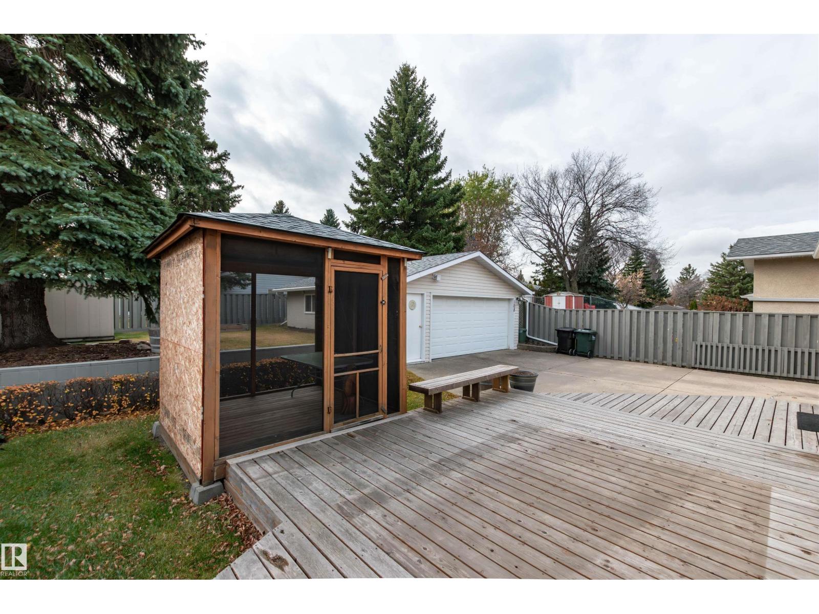 108 MARION DR - 38