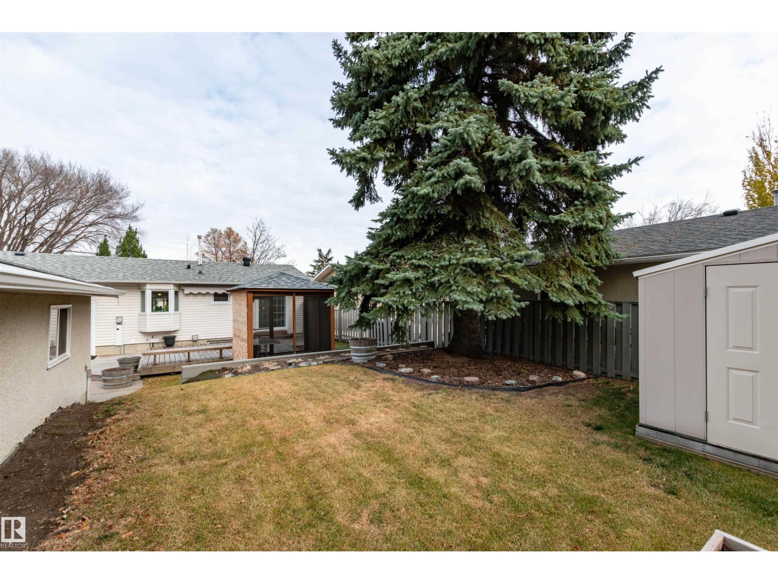 108 MARION DR - 42