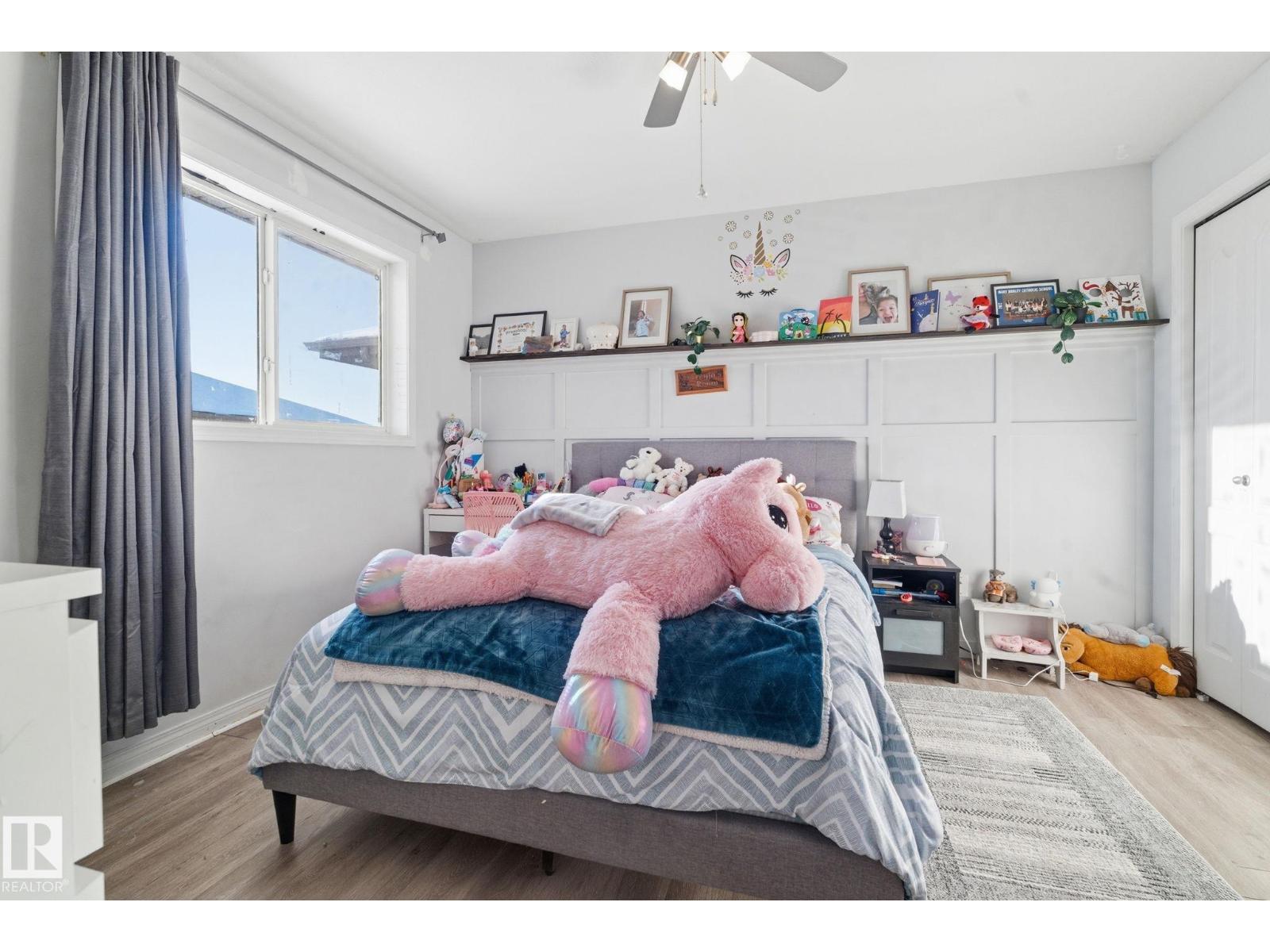 #62 2505 42 ST NW - 12