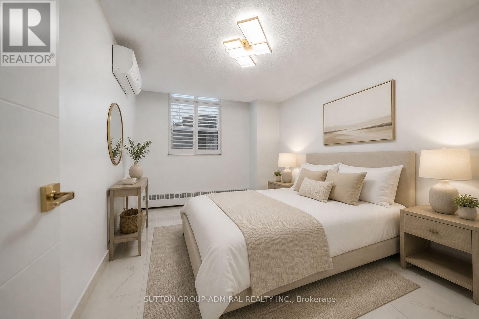 #G8 5 PARKWAY FOREST DRIVE - 20