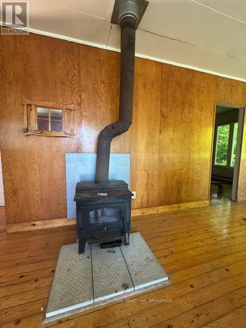 2458 HOWE ISLAND DRIVE - 8
