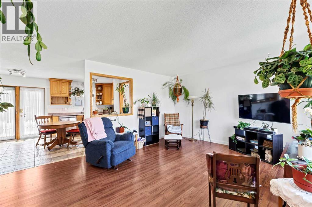 1277 Crockford Crescent NW - Image 3