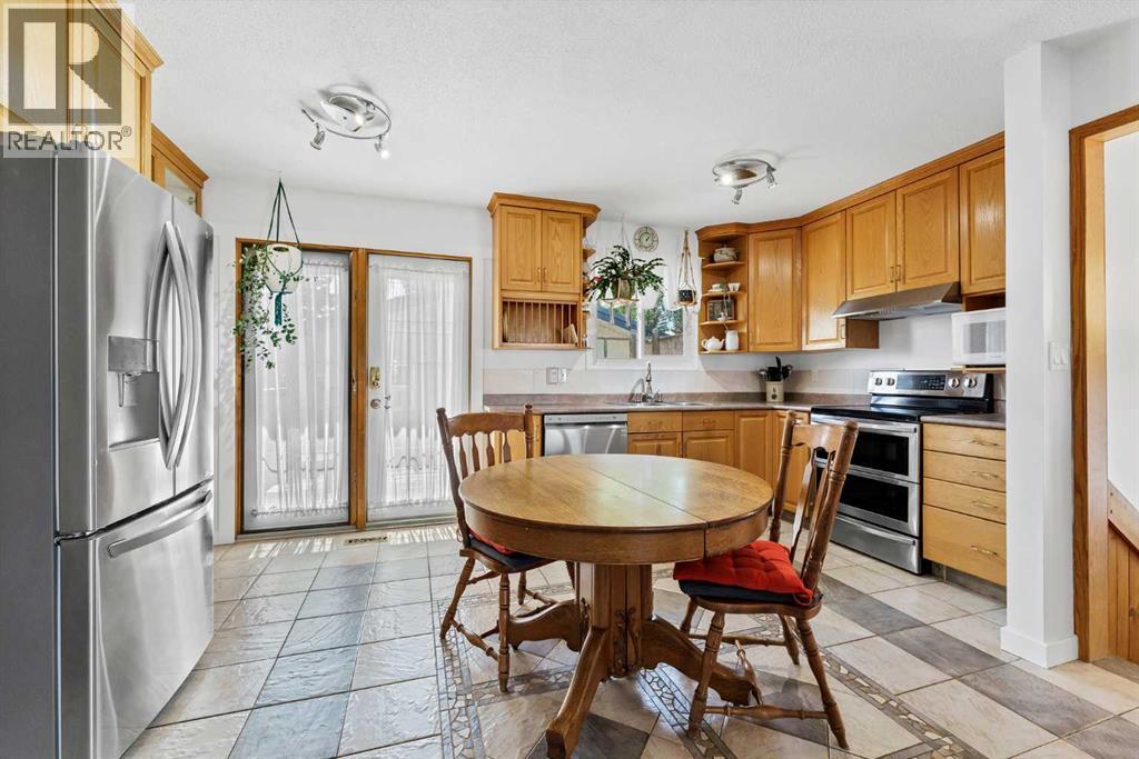 1277 Crockford Crescent NW - 7