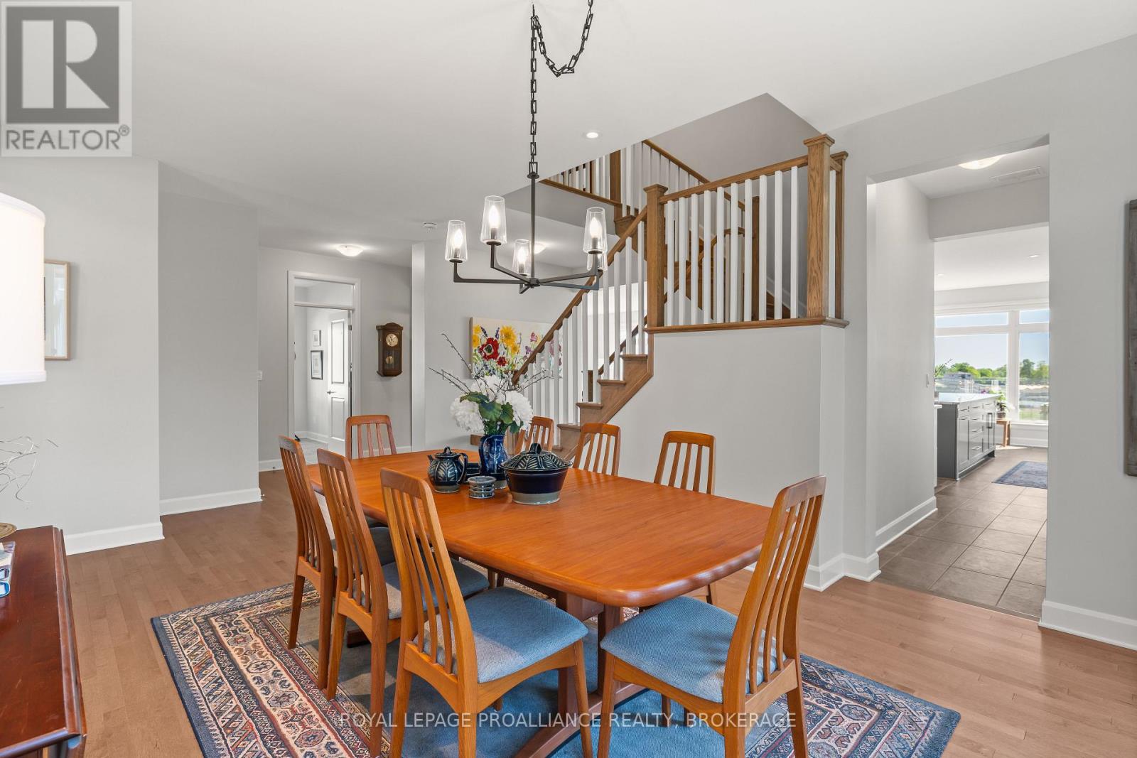 800 RIVERVIEW WAY - 16