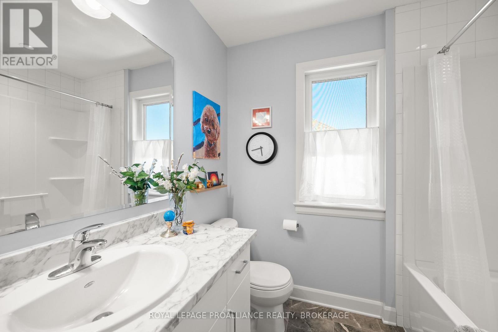 800 RIVERVIEW WAY - 32