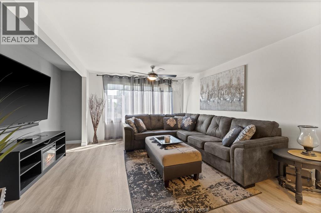 9 PARKSIDE - 6