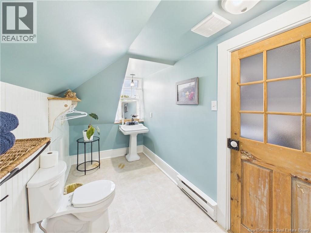104 Main Street - Image 37