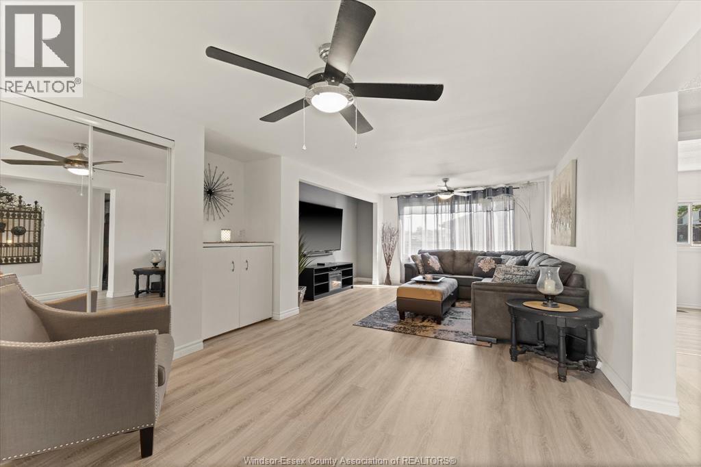 9 PARKSIDE - 4