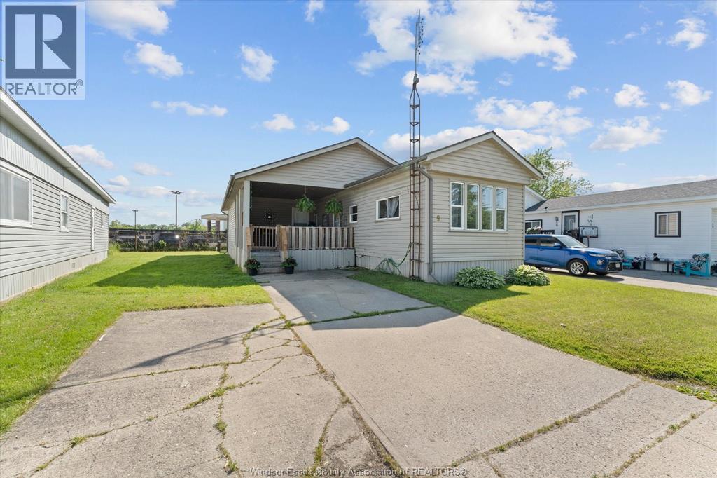 9 PARKSIDE - 3
