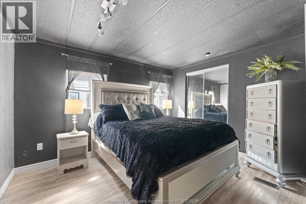 9 PARKSIDE - 20