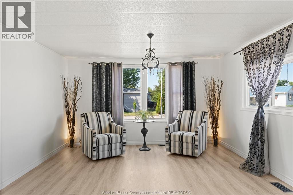 9 PARKSIDE - 15