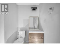 333 Neal Drive, Richmond Hill, ON L4C3L3 Photo 10