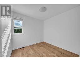 333 Neal Drive, Richmond Hill, ON L4C3L3 Photo 14