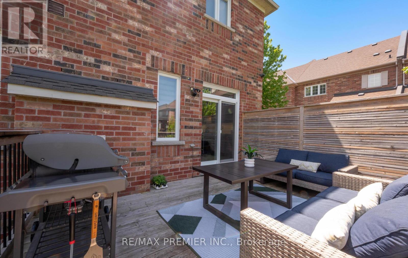 283 KIRKVALLEY CRESCENT - 37