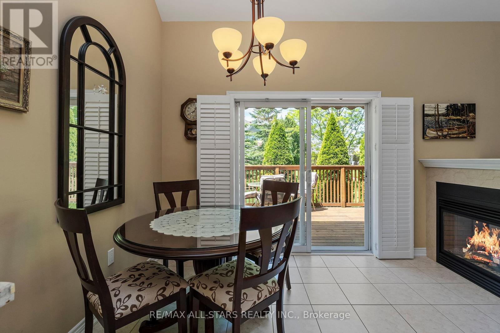 46 OASIS WAY - 17