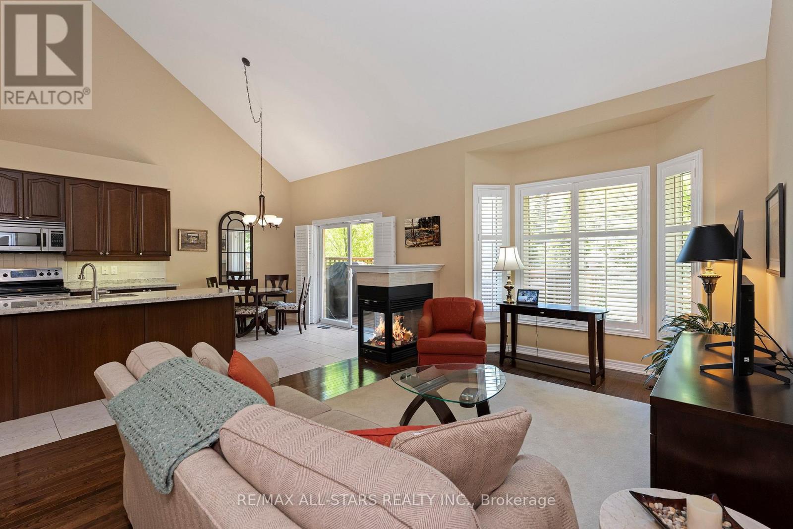 46 OASIS WAY - 22