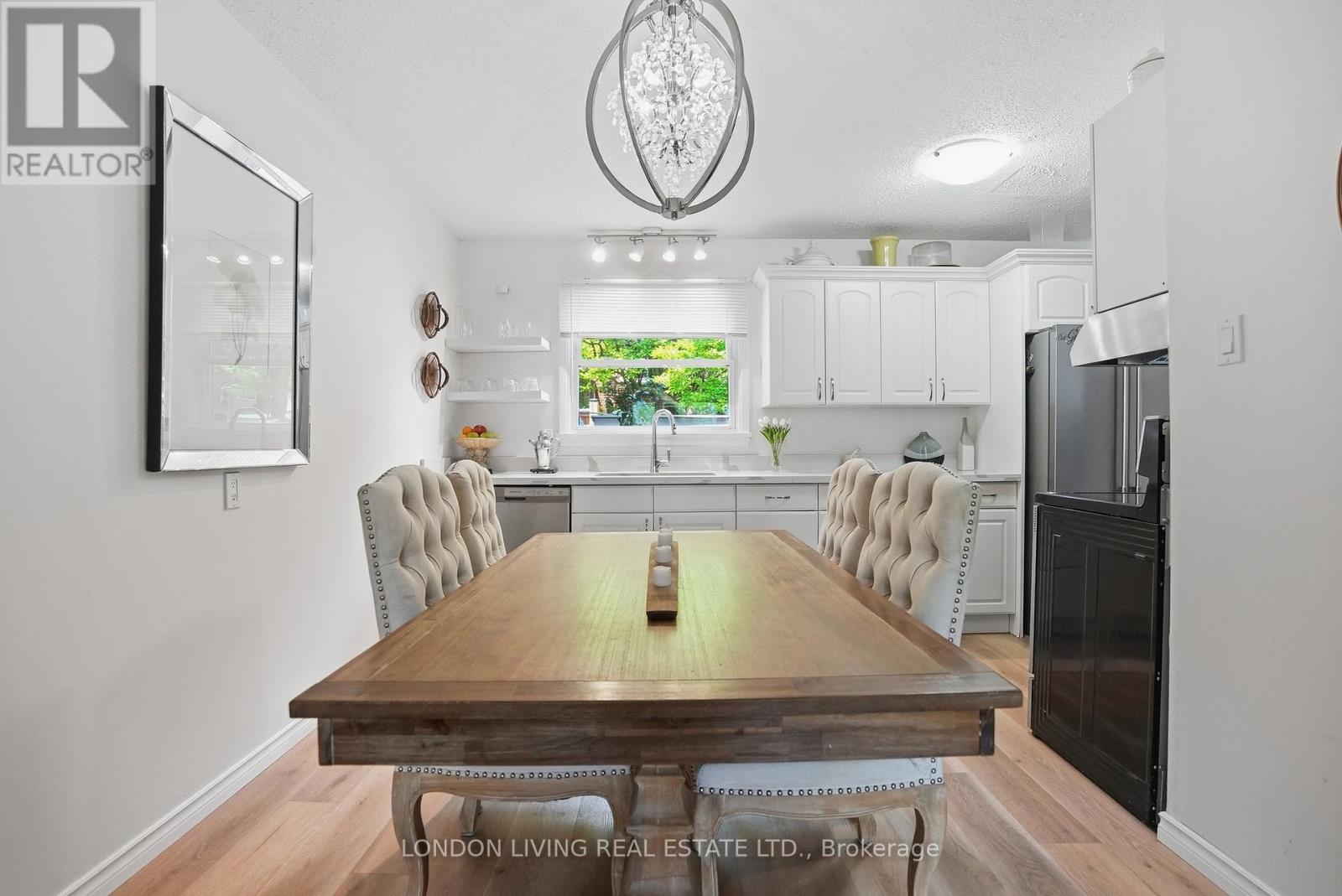 388 HOMESTEAD COURT - 16