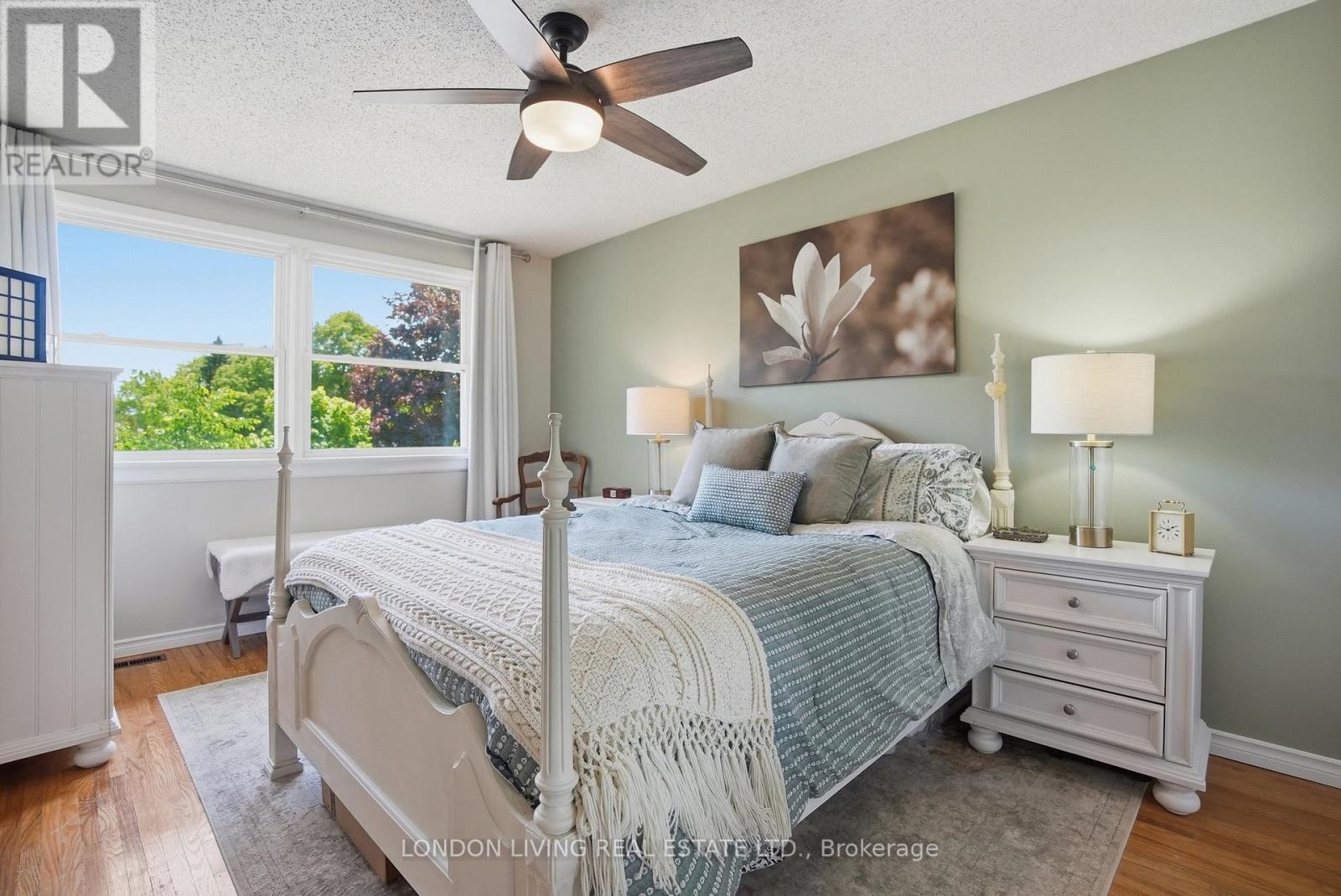 388 HOMESTEAD COURT - 21