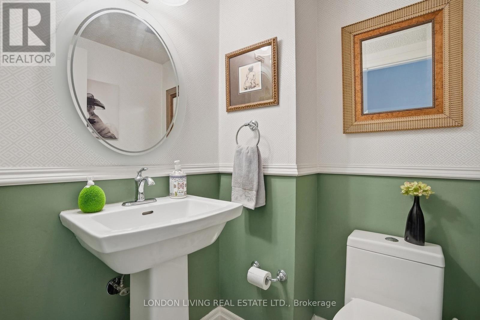 388 HOMESTEAD COURT - 9