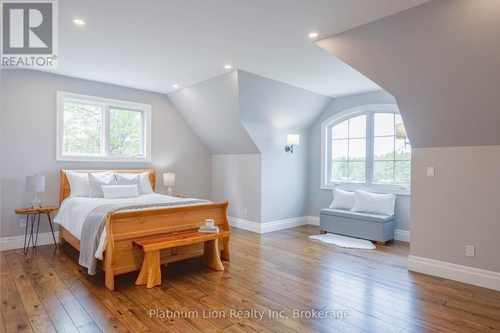 1521 EMILY LANE - 13