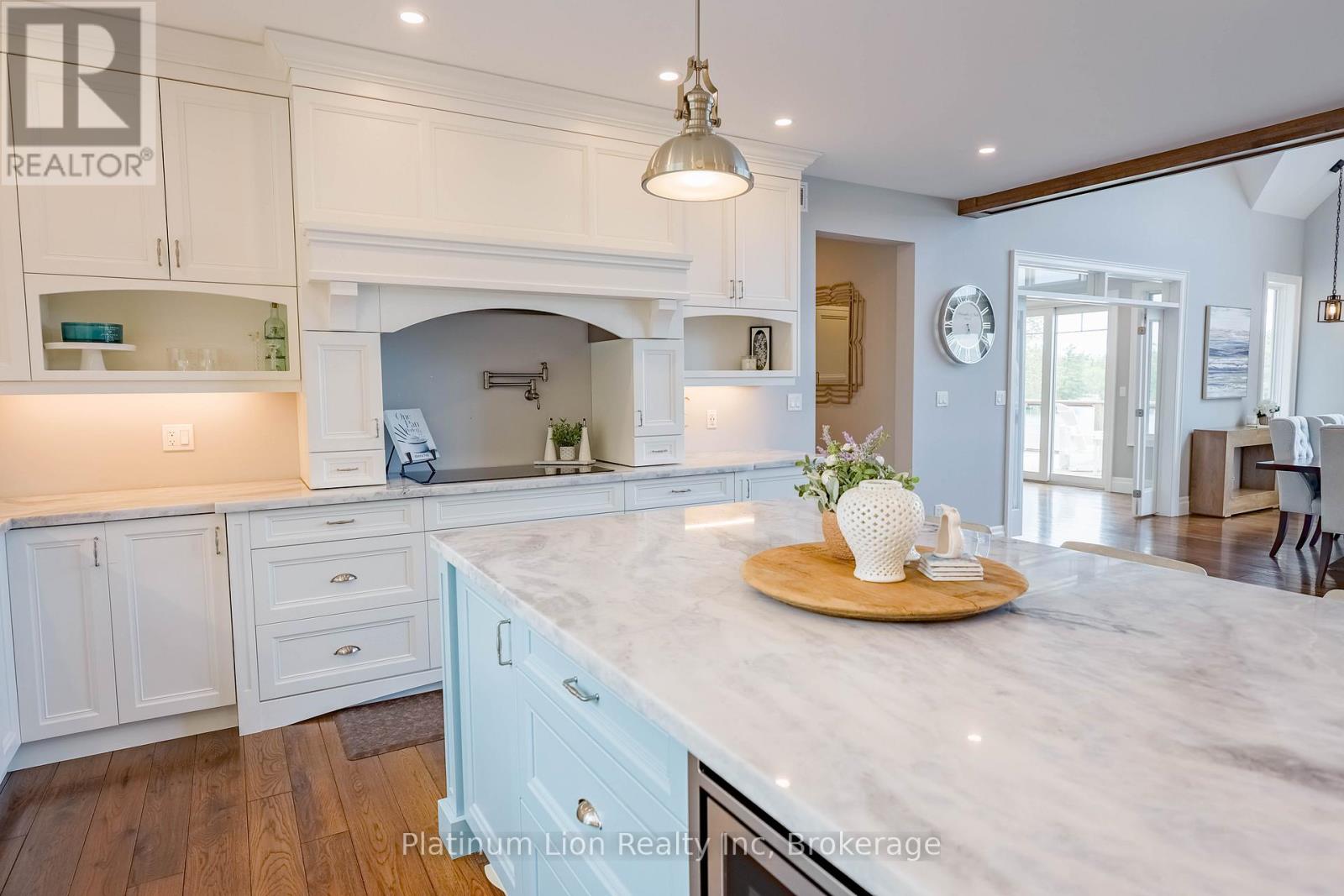 1521 EMILY LANE - 7
