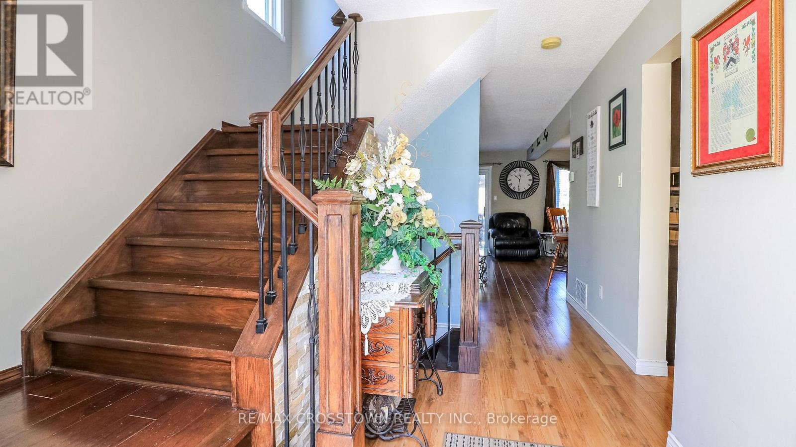 67 DONALD CRESCENT - 15