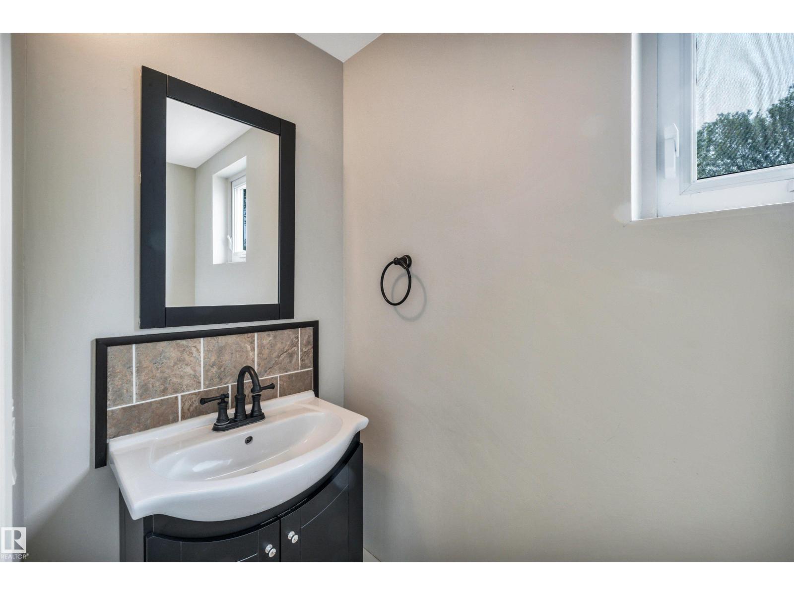 26 SABLE CR — photo 27