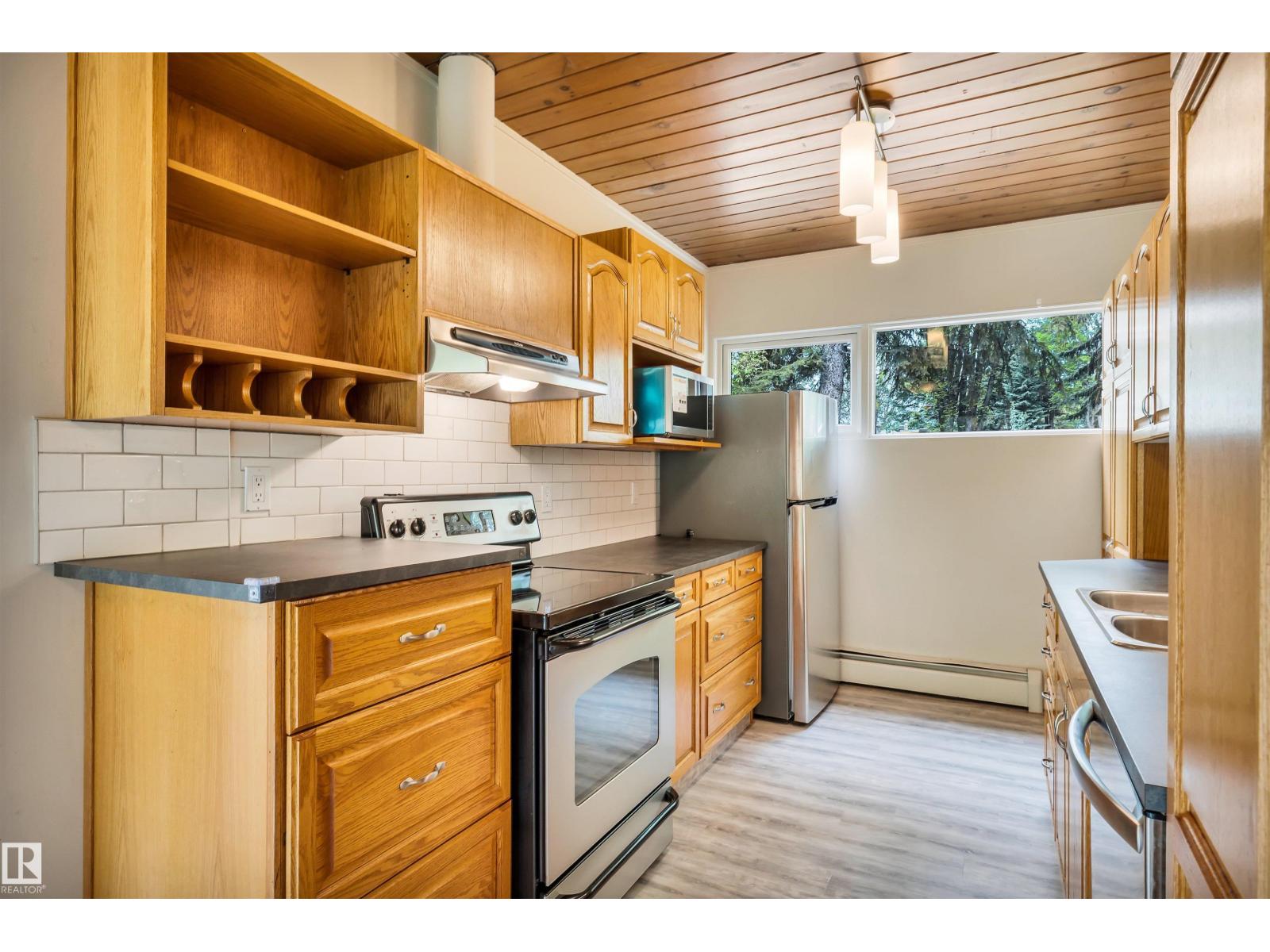 26 SABLE CR — photo 16